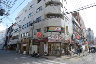 リラクゼーションサロンマホロバ
